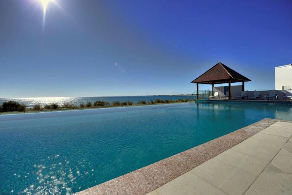 Mandurah Beach House Villa ภายนอก รูปภาพ